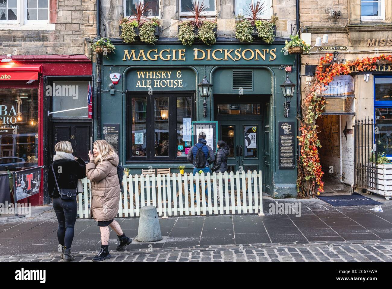 Maggie Dicksons bar and grill presso Grassmarket a Edimburgo, la capitale della Scozia, parte del Regno Unito Foto Stock