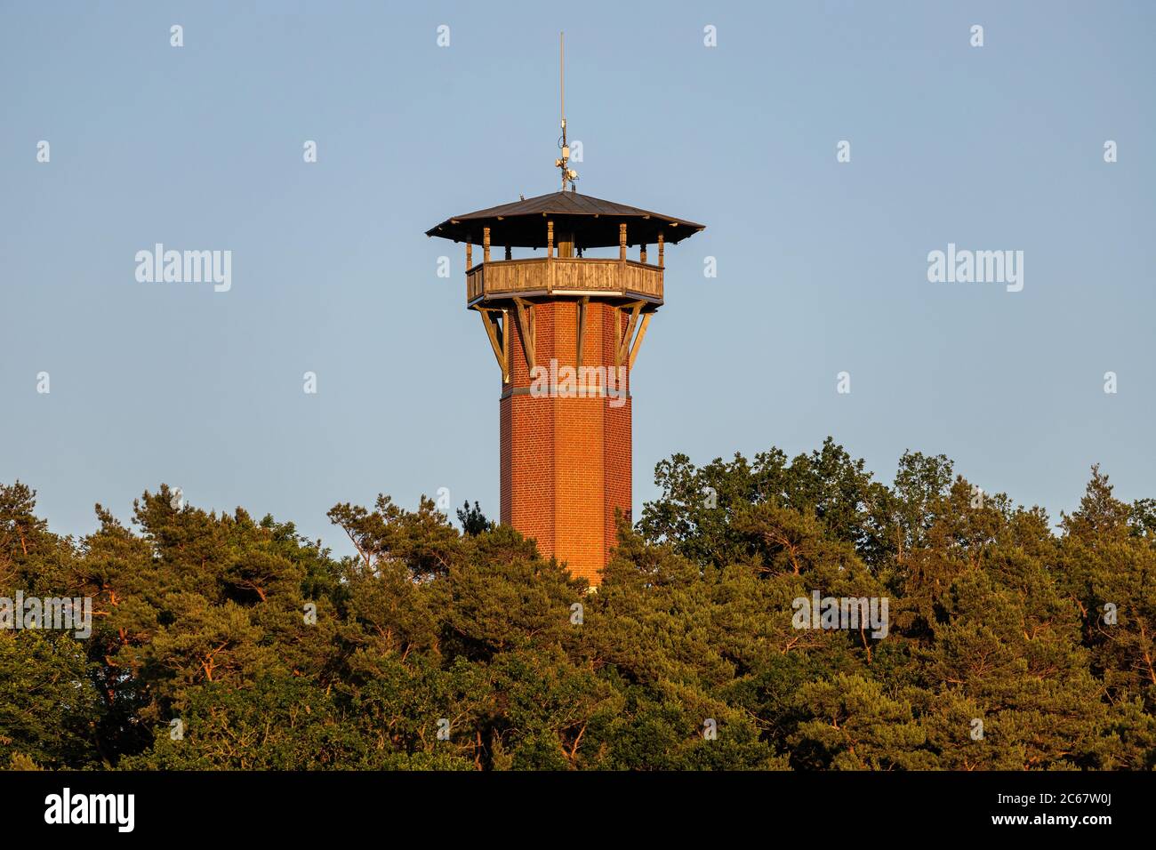 Torre di osservazione a Cracovia am See, Germania Foto Stock