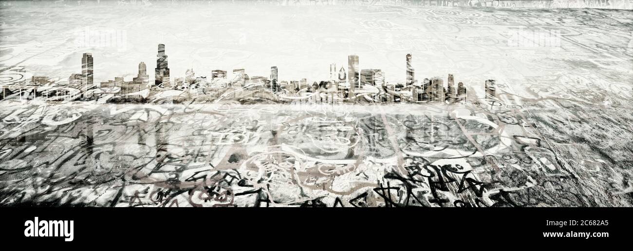Graffiti con skyline della città, Chicago, Illinois, Stati Uniti Foto Stock