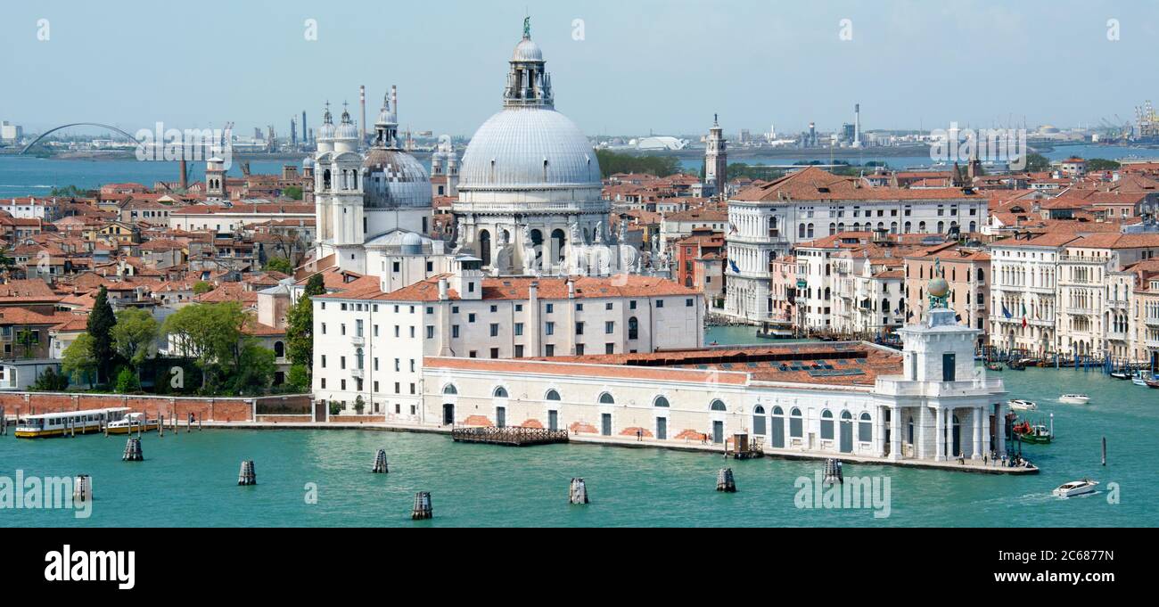 Vista della città e degli edifici, Venezia, Veneto, Italia Foto Stock