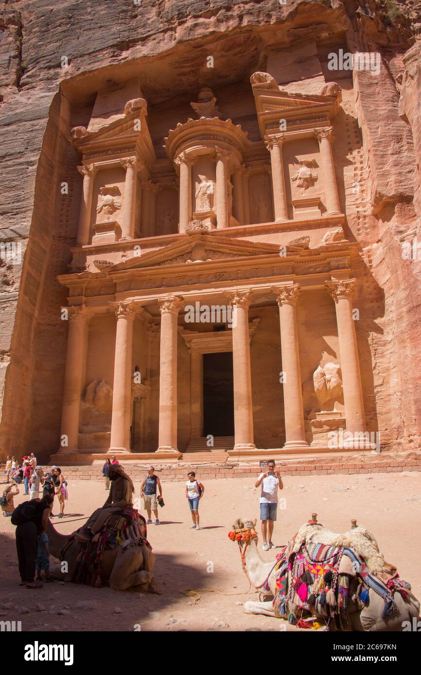 Asia, Medio Oriente, Giordania, Petra, El Khasneh al Faroun Foto Stock