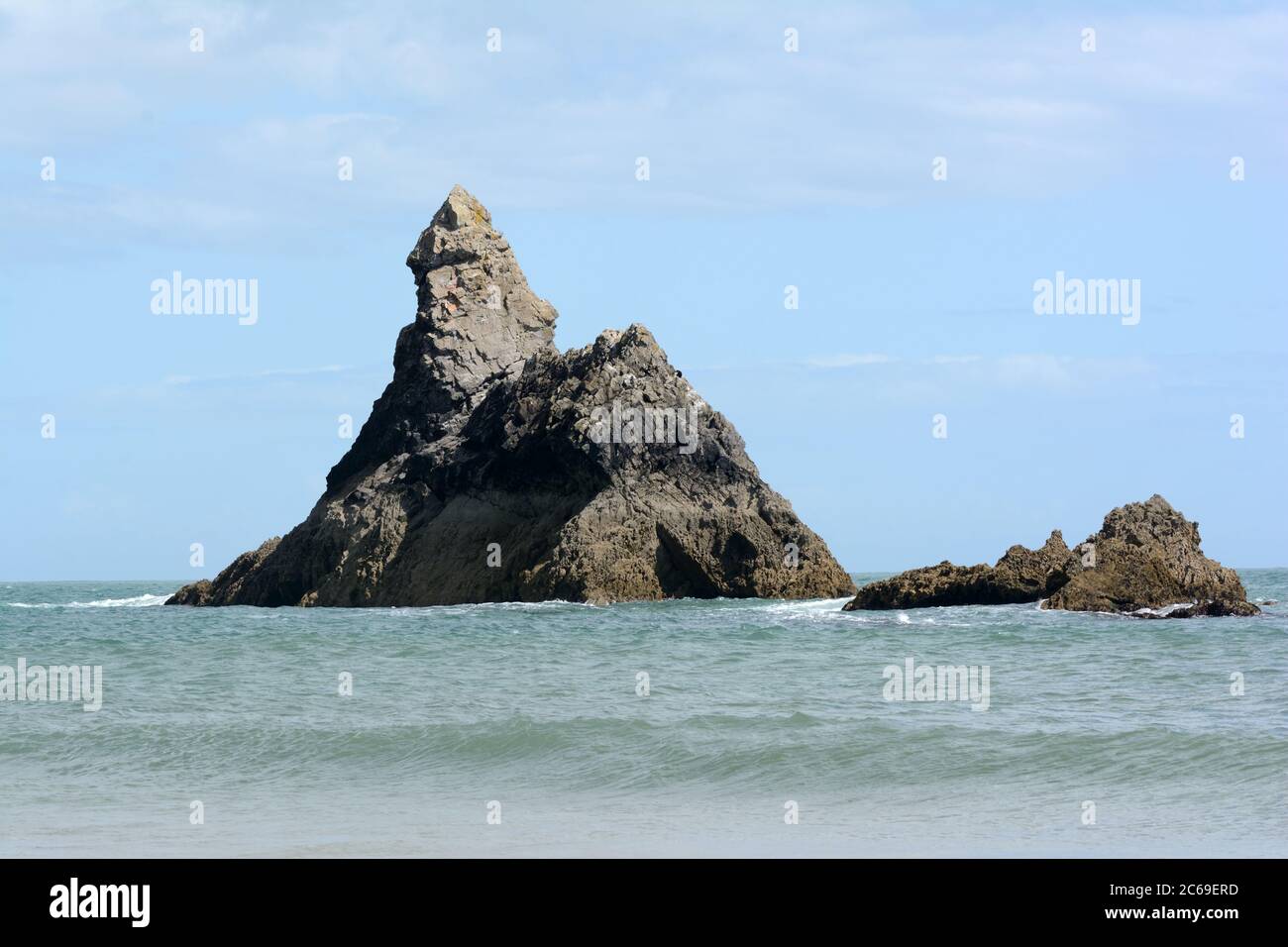 Church Rock Broad Haven South Rock Formation Broad Haven South Pembrokeshire Coast National Park Galles UK Foto Stock