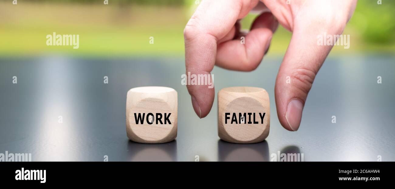 Simbolo per trascorrere più tempo con la famiglia e lavorare meno. Foto Stock