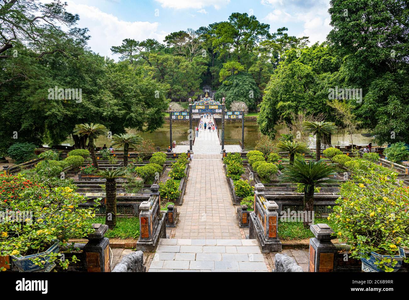 Tomba di Minh Mang, Hue, patrimonio dell'umanità dell'UNESCO, Vietnam, Indocina, Sud-est asiatico, Asia Foto Stock