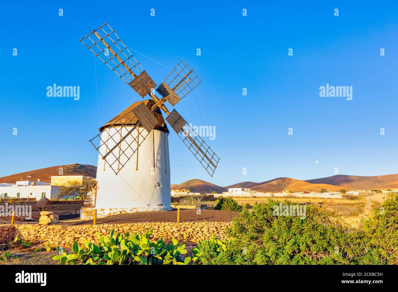 Tiscamanita, mulino a vento tradizionale, Fuerteventura, Isole Canarie, Spagna, Atlantico, Europa Foto Stock
