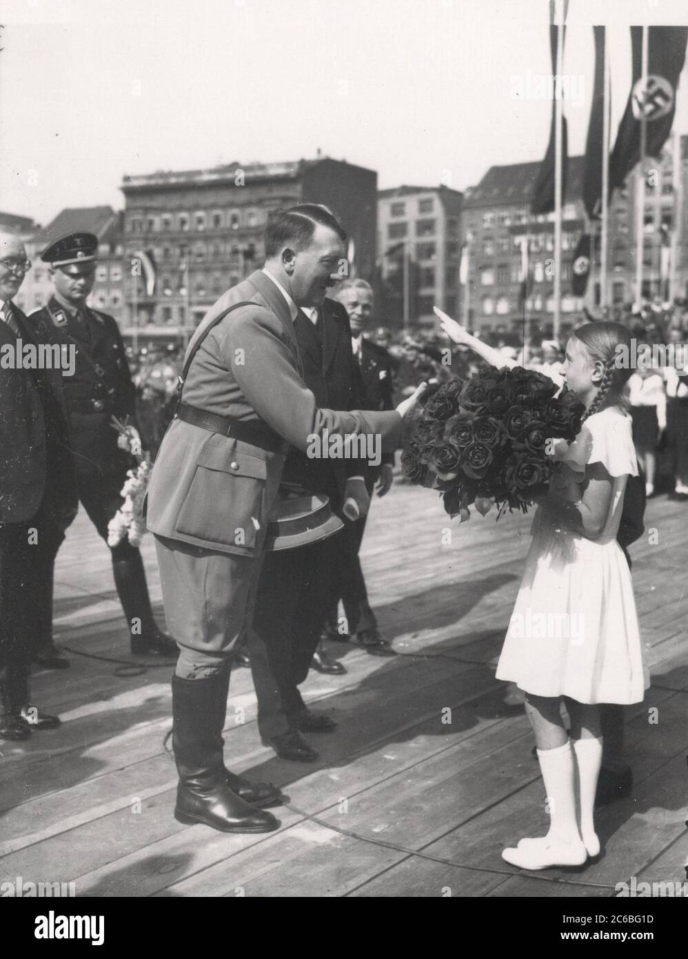 Posa della pietra di fondazione per il nuovo edificio Reichsbank a Berlino Heinrich Hoffmann Fotografie 1934 fotografo ufficiale di Adolf Hitler, e un politico e editore nazista, che era un membro del circolo intimo di Hitler. Foto Stock