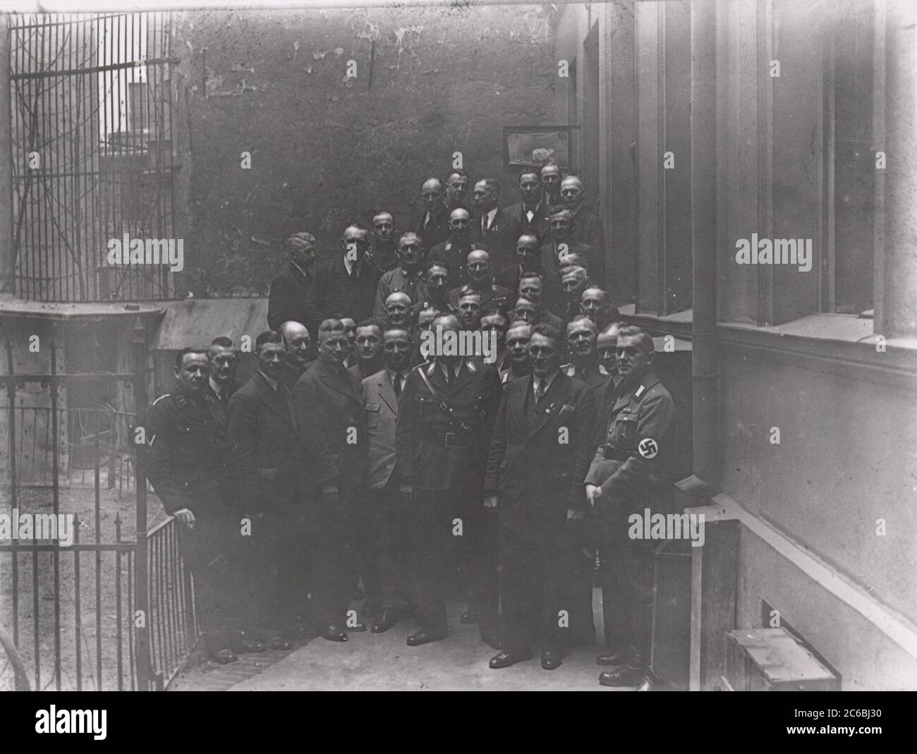 Ritratto del gruppo Heinrich Hoffmann Fotografie 1934 fotografo ufficiale di Adolf Hitler, e un politico e editore nazista, che era un membro del circolo intimo di Hitler. Foto Stock