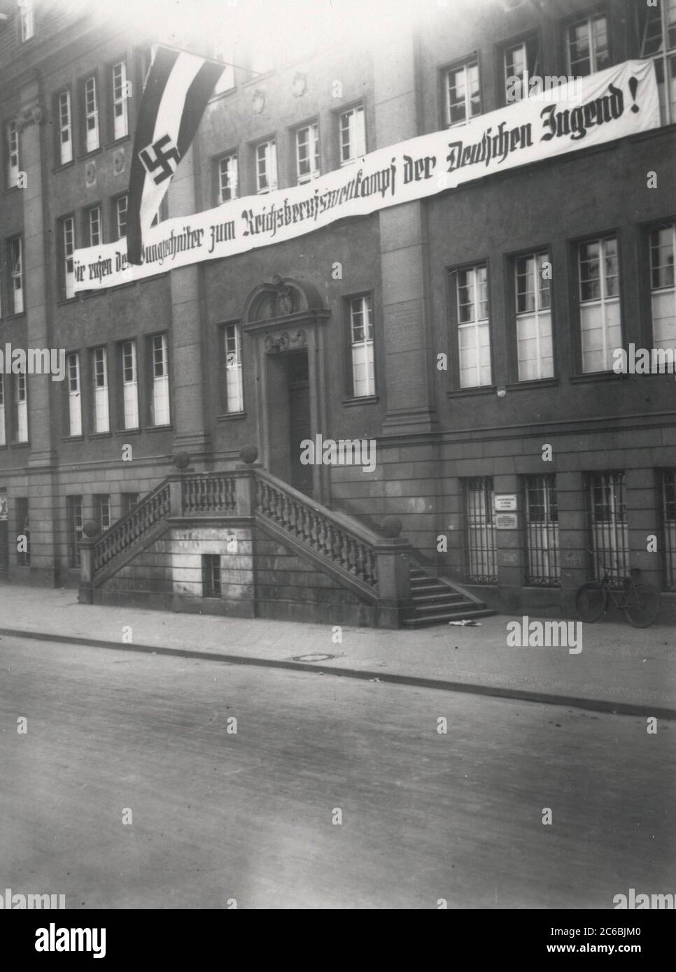 Concorso professionale imperiale della gioventù tedesca Heinrich Hoffmann Fotografie 1934 fotografo ufficiale di Adolf Hitler, e un politico e editore nazista, che era un membro del circolo intimo di Hitler. Foto Stock