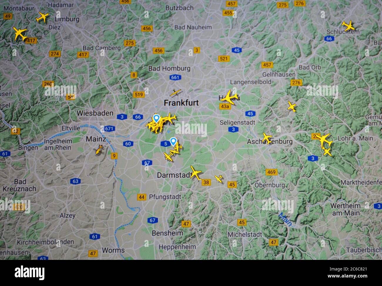 Traffico aereo sulla regione di Francoforte ( 08 luglio 2020, UTC 15.56) sul sito Internet di Flightradar 24 di Svenska Resenätverket AB Foto Stock