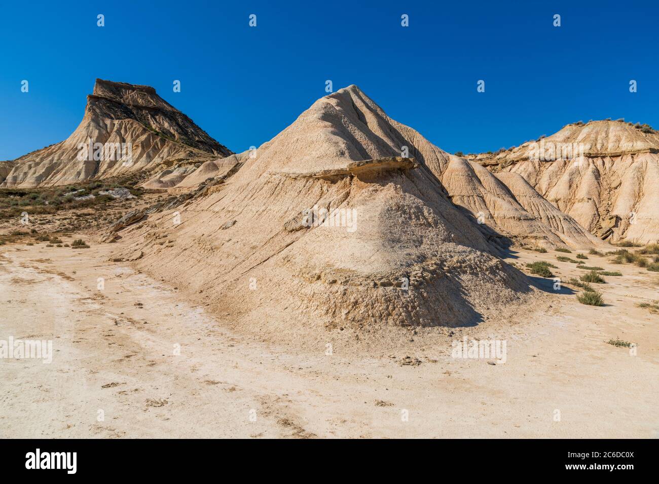 Formazioni rocciose, Bardenas Reales Badlands, Navarra, Spagna Foto Stock