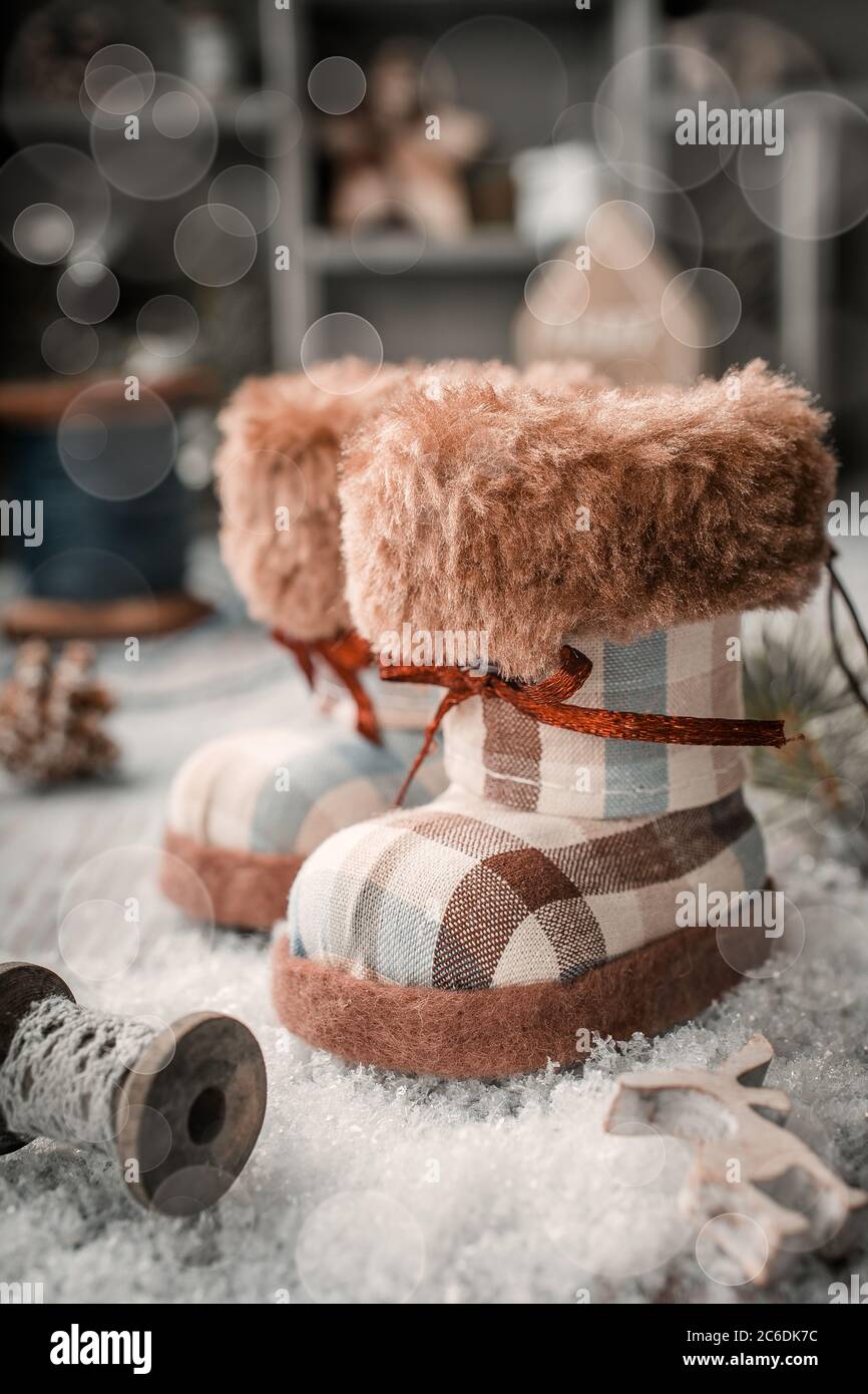 Natale biglietto di auguri con stivali di feltro Foto Stock