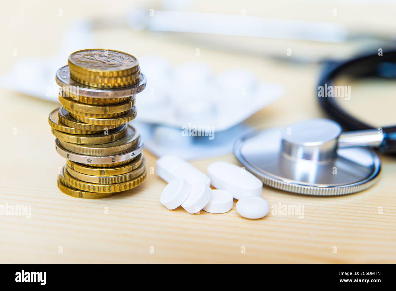 Costo dell'assistenza medica; spese sanitarie Foto Stock