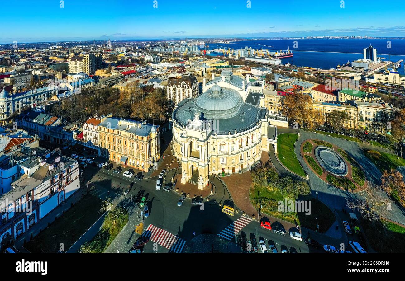 panorama della città con teatro dell'opera a odessa ucraina Foto Stock