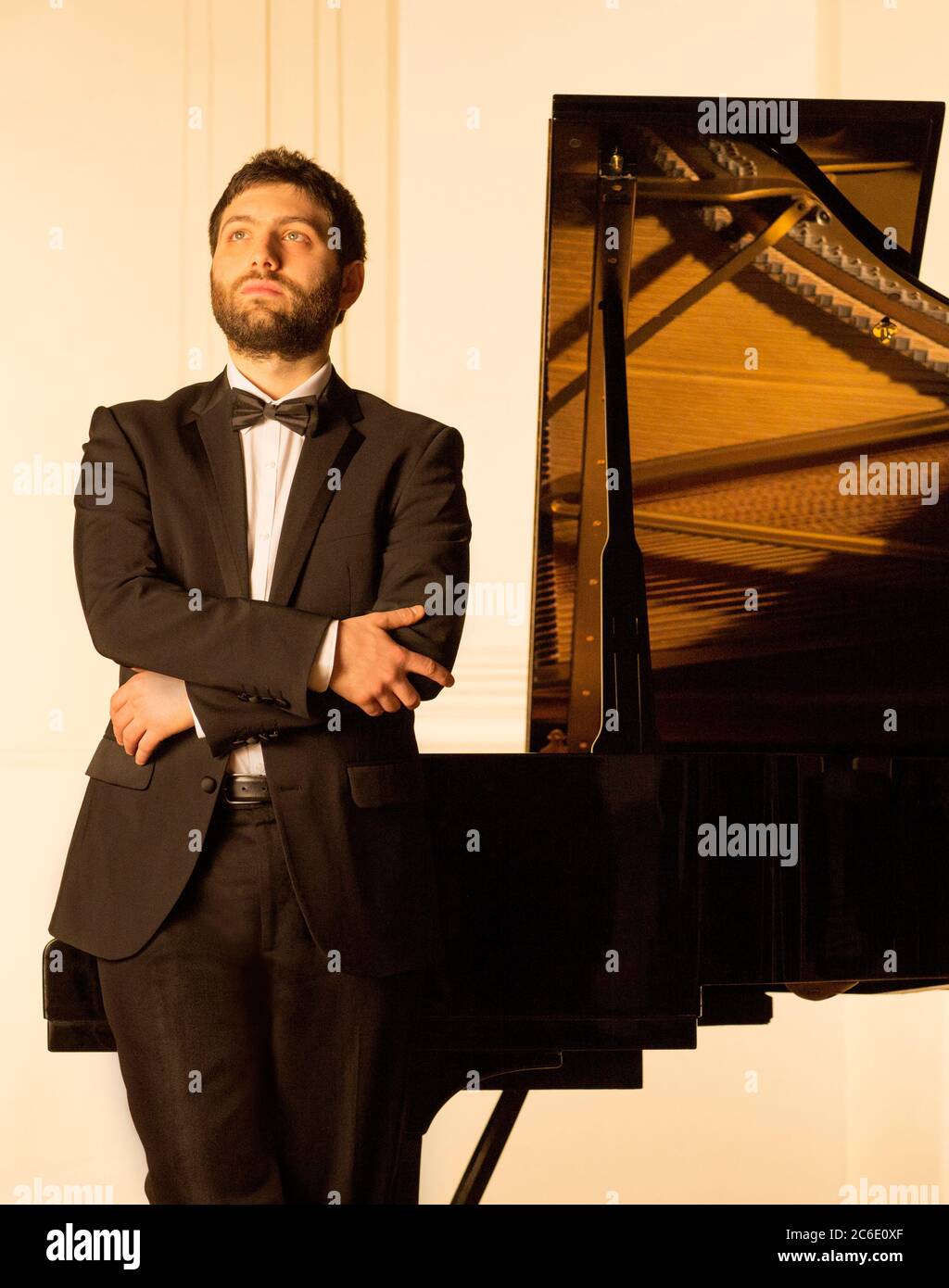 Ritratto di pianista pensivo Foto Stock