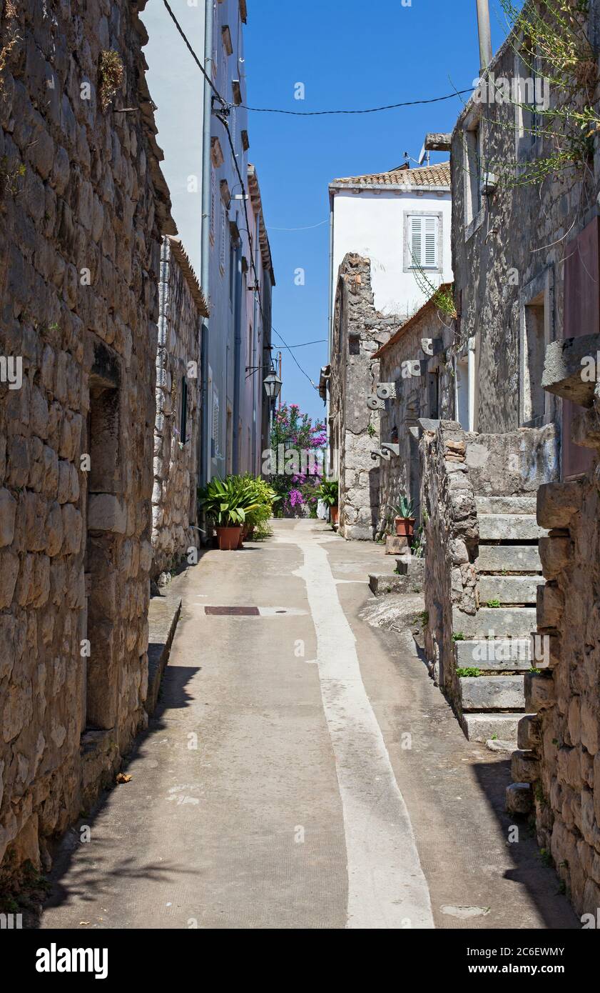 Ston, piccola città costiera croata a Peljesac penisula Foto Stock
