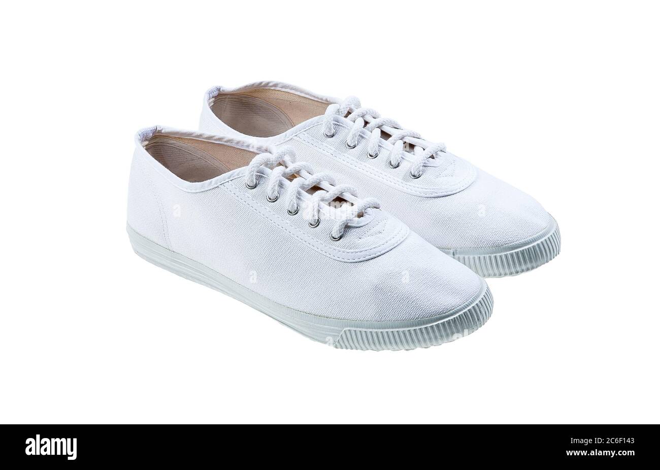 Scarpe sportive bianche minimaliste isolate su bianco Foto Stock