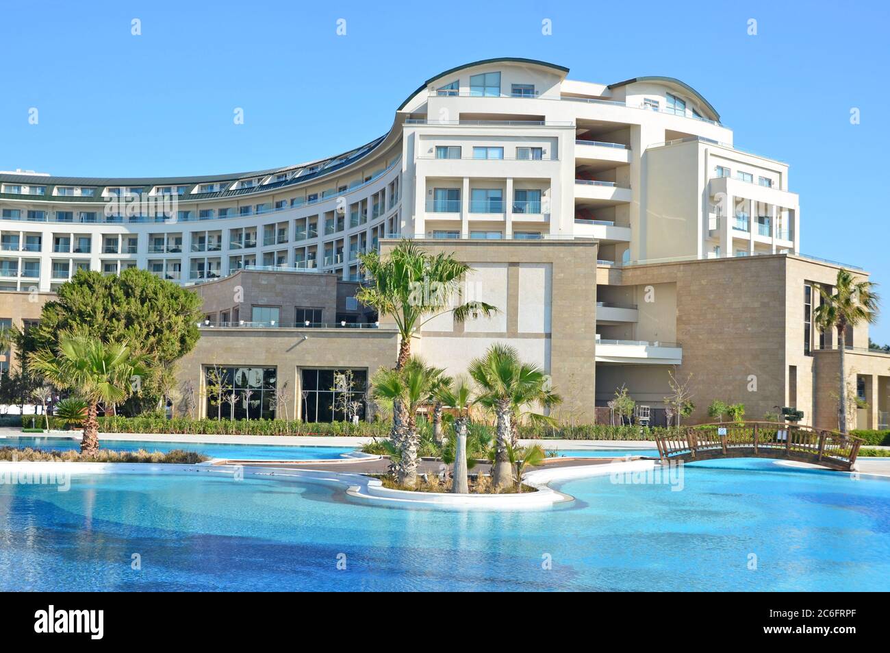 Belek, Antalya, Turchia - 5 marzo 2017: Piscina del Kaya Palazzo Golf Resort Foto Stock