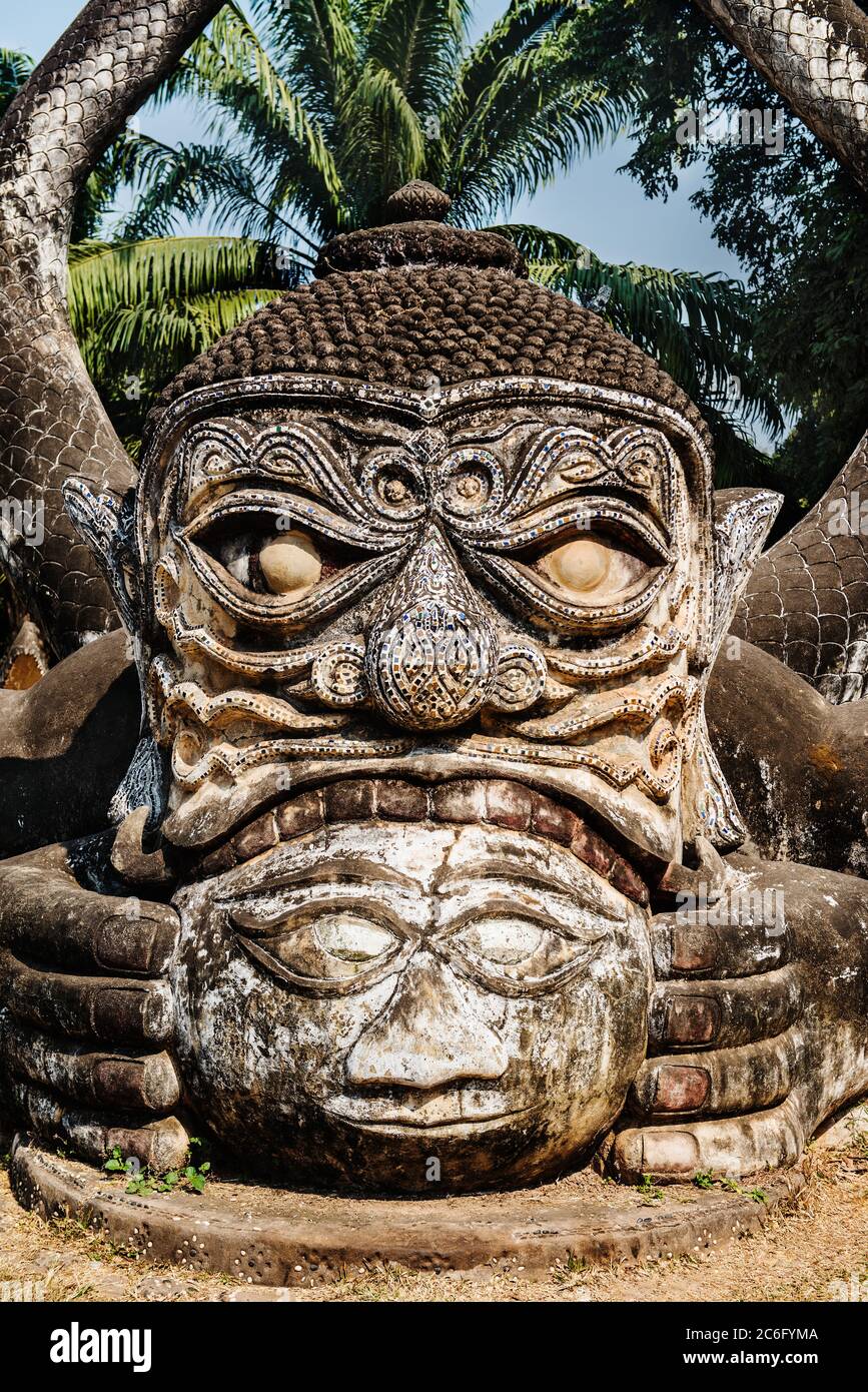 Statua di Xieng Khuan, Buddha Park, Vientiane, Laos, Indocina, Sud-est asiatico, Asia Foto Stock