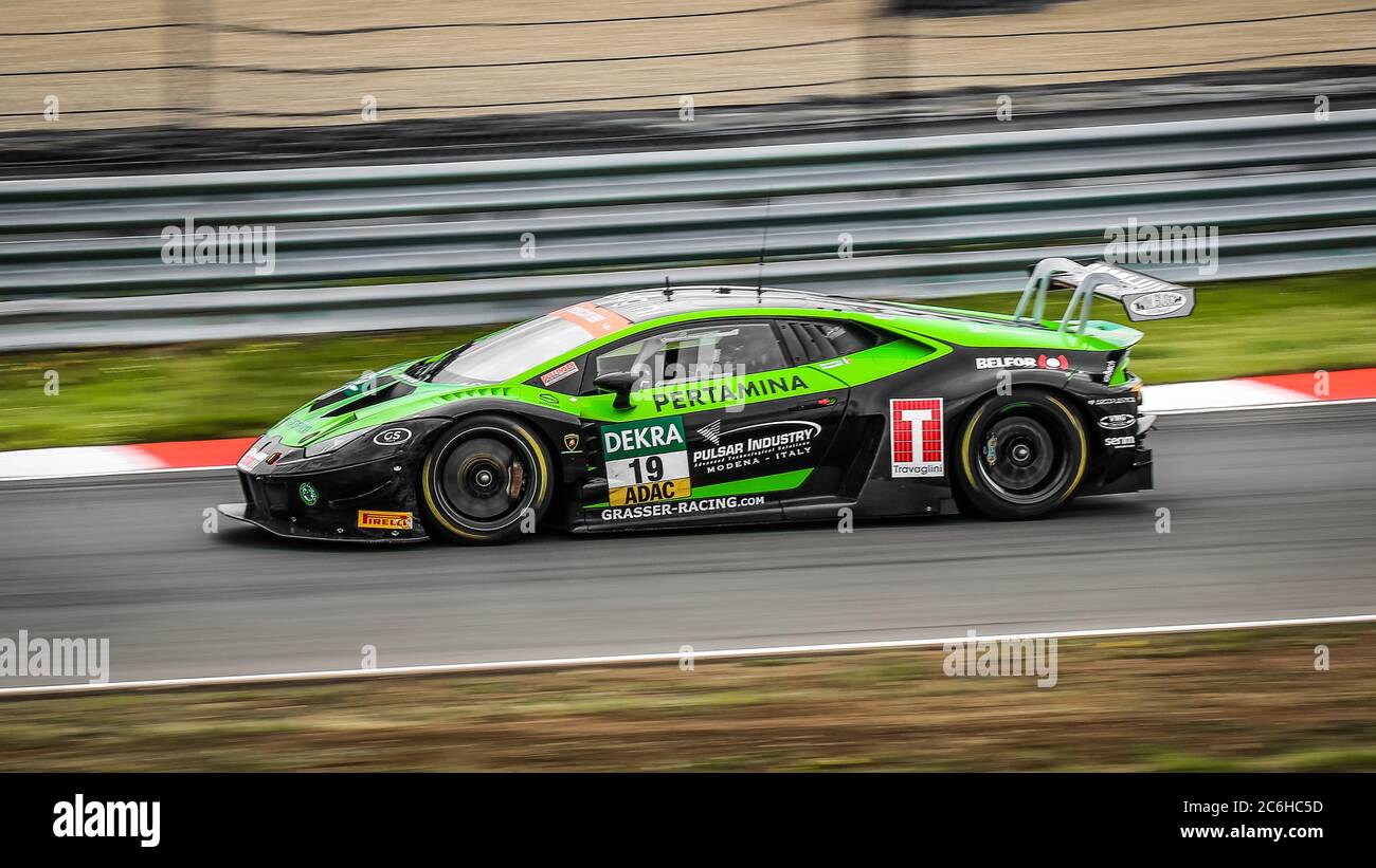 Oschersleben, Deutschland, 27 aprile 2019: Michele Beretta guida un Lamborghini Huracan durante il MASTER GT alla Motorsport Arena di Oschersleben. Foto Stock