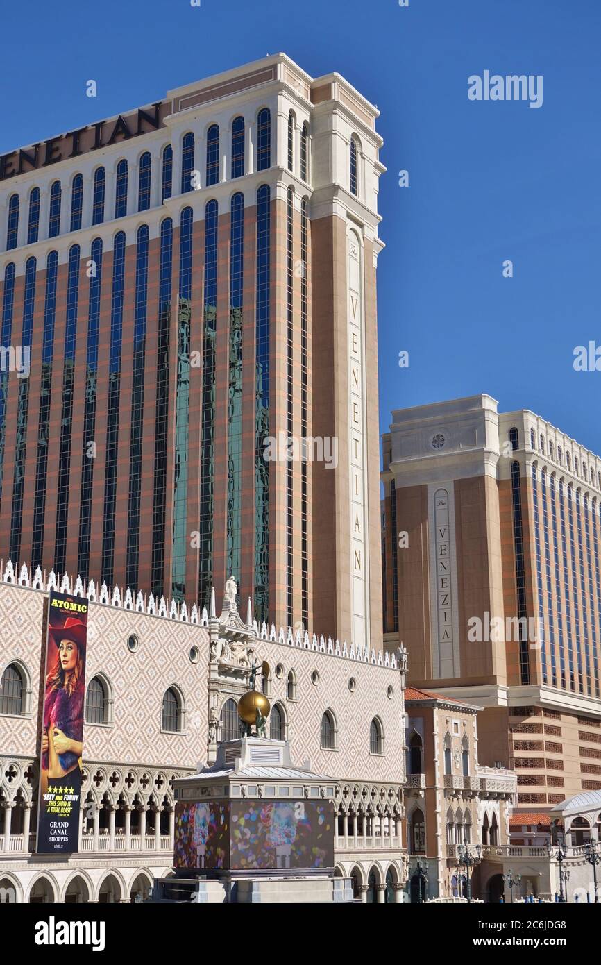 LAS VEGAS, NV -6 GIU 2020- Vista esterna di un giorno di Las Vegas, un hotel di lusso e casinò, situato a Las Vegas, Nevada, una replica di Venezia, Foto Stock