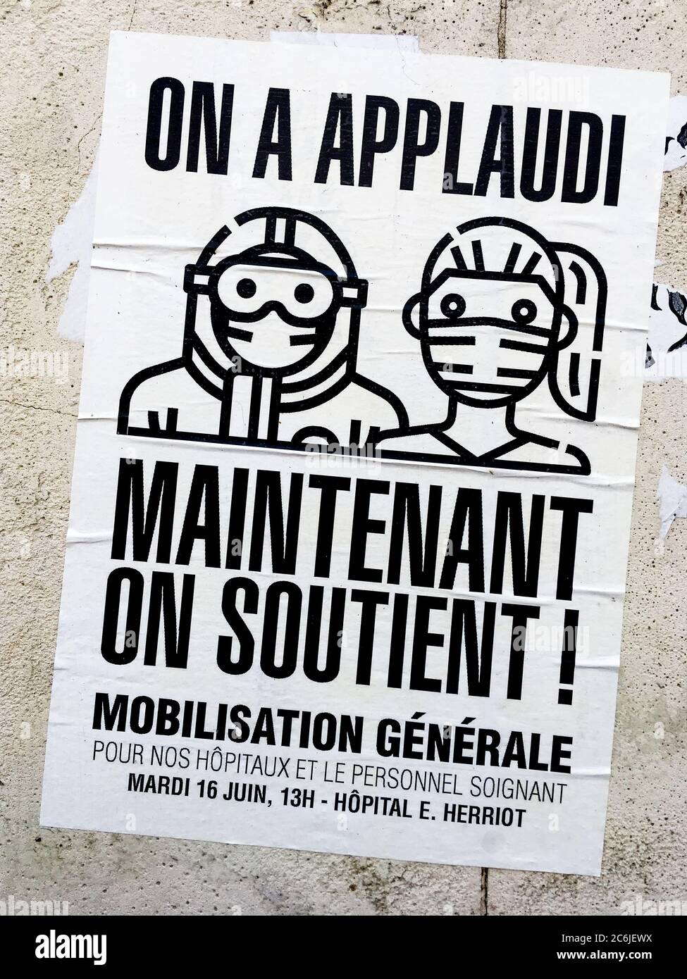 Poster a sostegno del personale medico, Lione, Francia Foto Stock