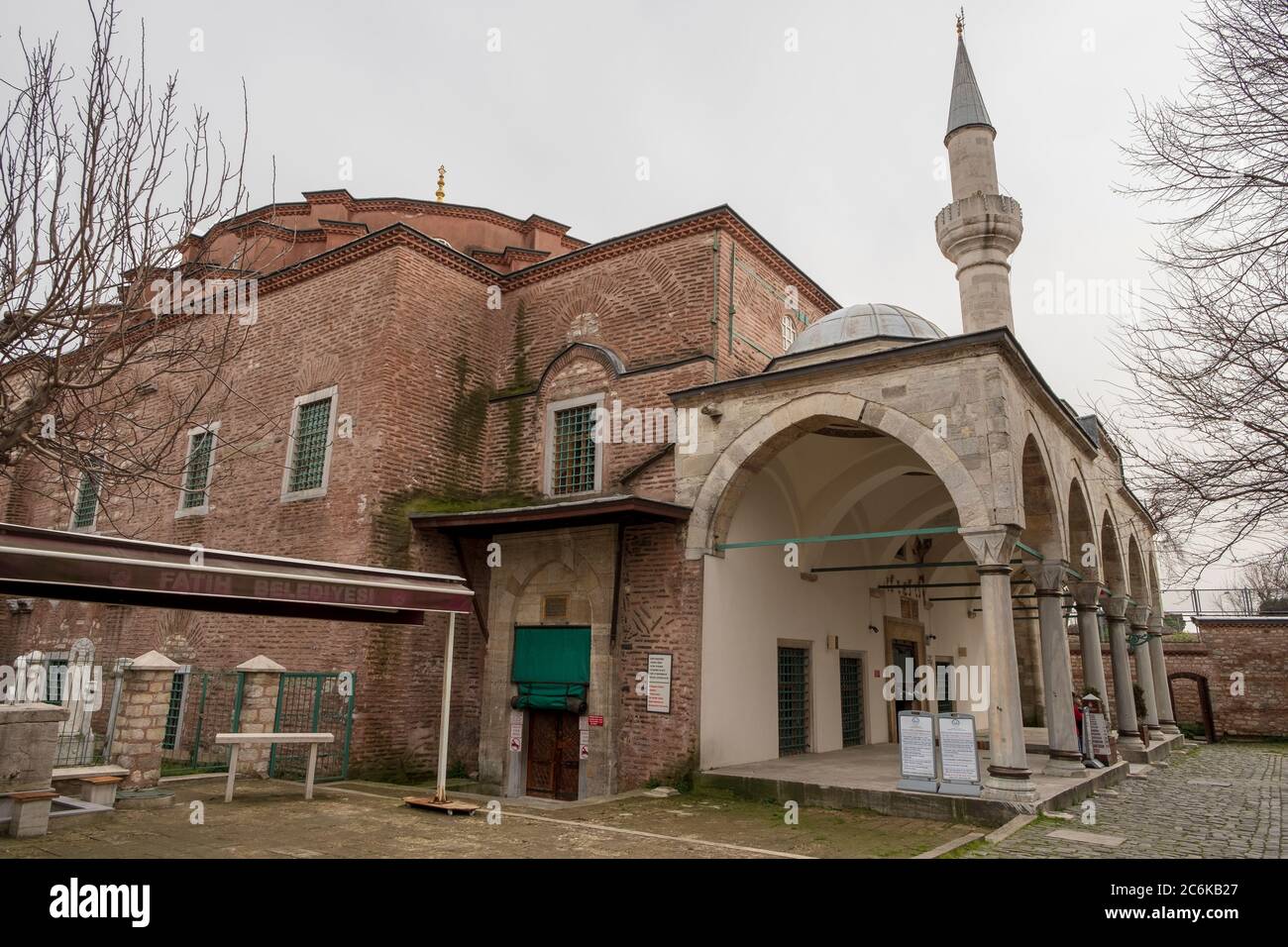 Piccola Hagia Sophia è una ex chiesa ortodossa orientale dedicata ai Santi Sergio e Bacco a Costantinopoli, convertita in una moschea durante il Foto Stock