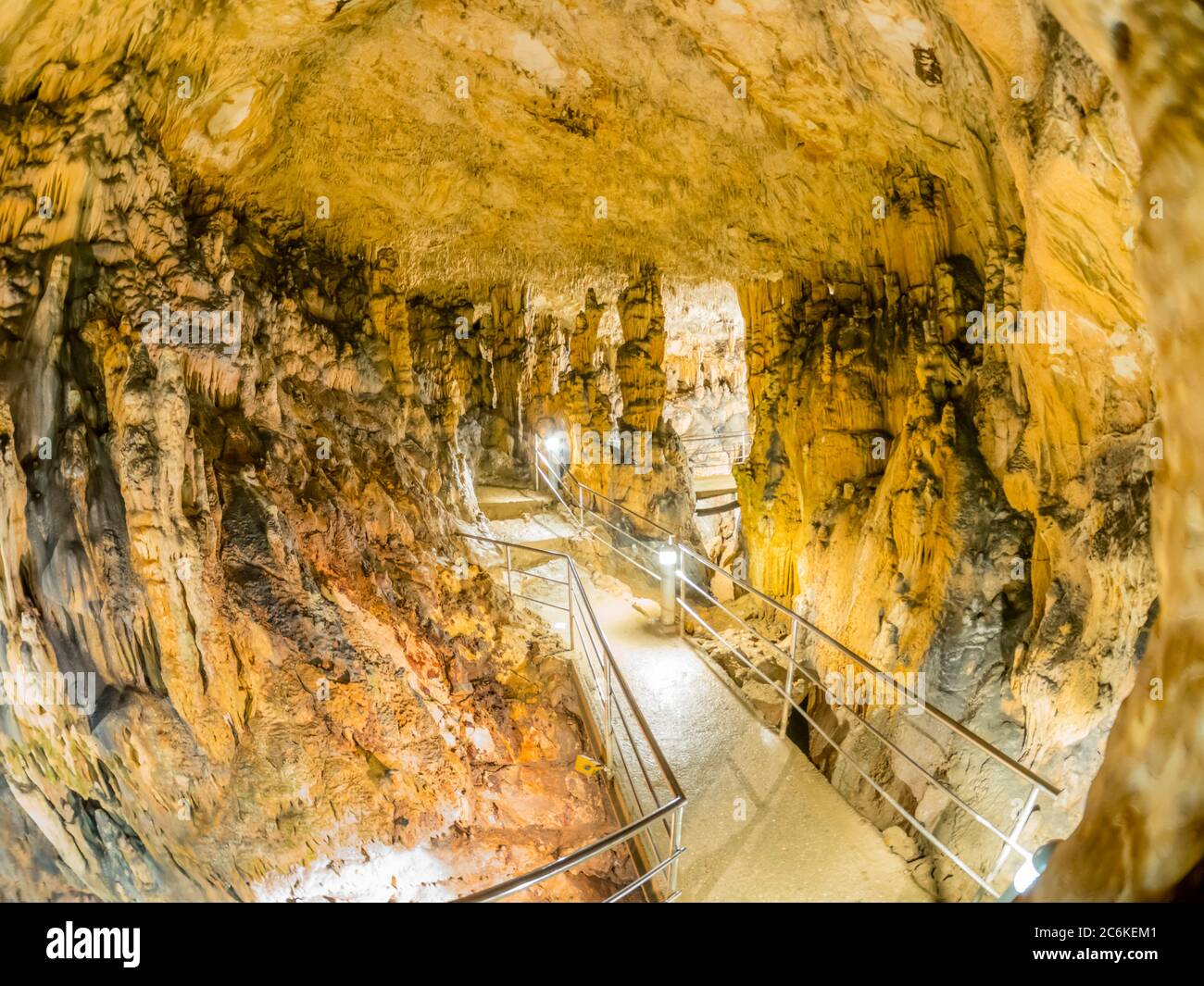 Biserujka grotta nell'isola di Krk in Croazia Europa Foto stock - Alamy