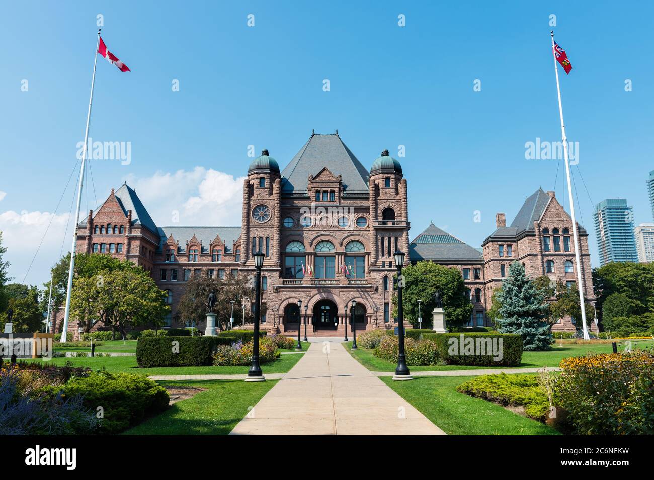 Assemblea legislativa di Ontario al Queens Park in una limpida giornata estiva, Toronto. Foto Stock