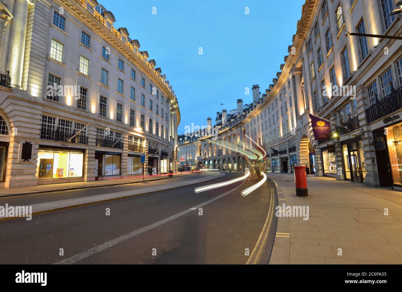 Sera Regent Street durante il blocco, Westminster, Londra, Regno Unito Foto Stock