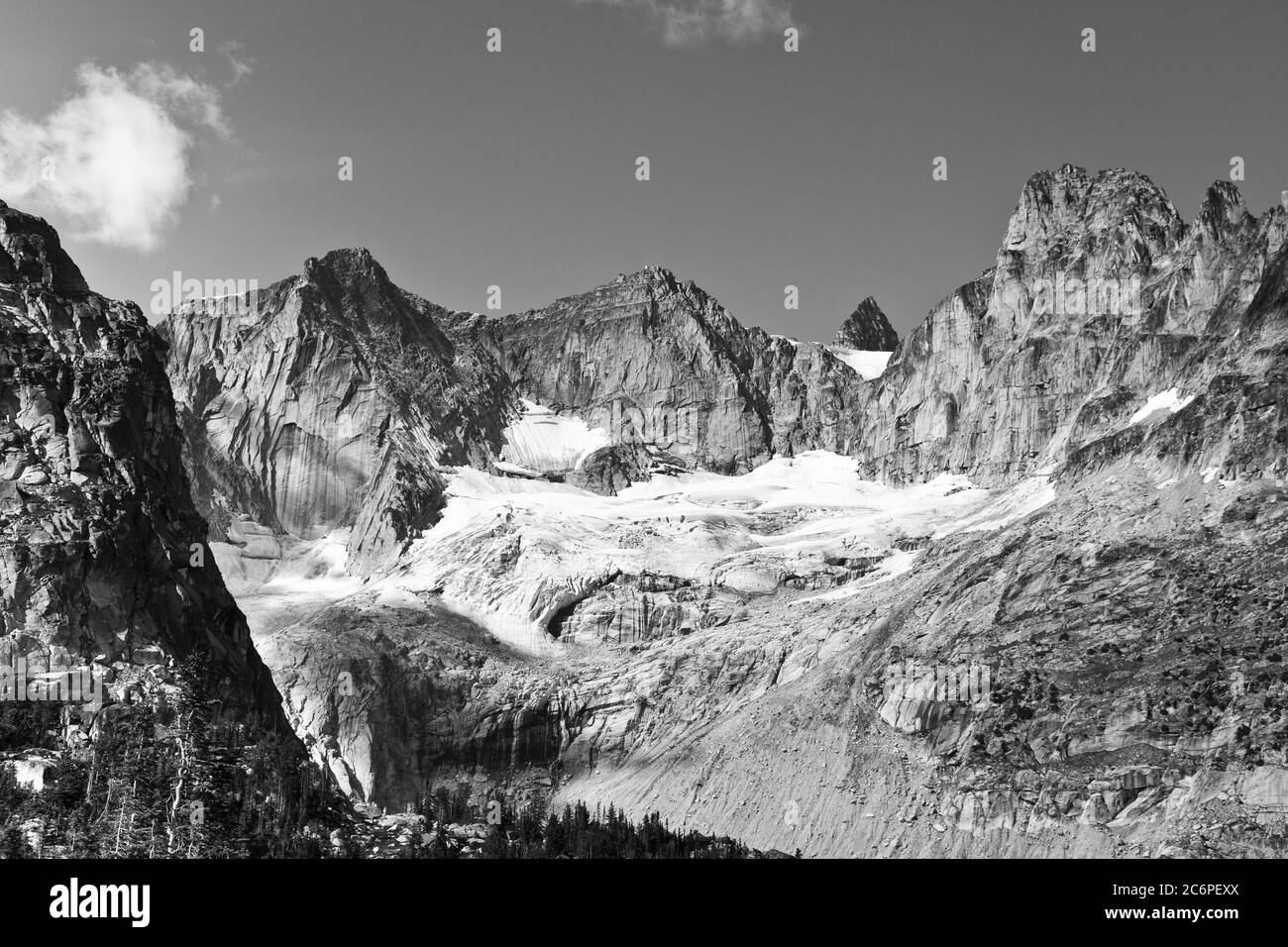 Ghiacciaio Wallace con Wallace Peak sopra, Bugaboo Provincial Park, B.C. Canada Foto Stock