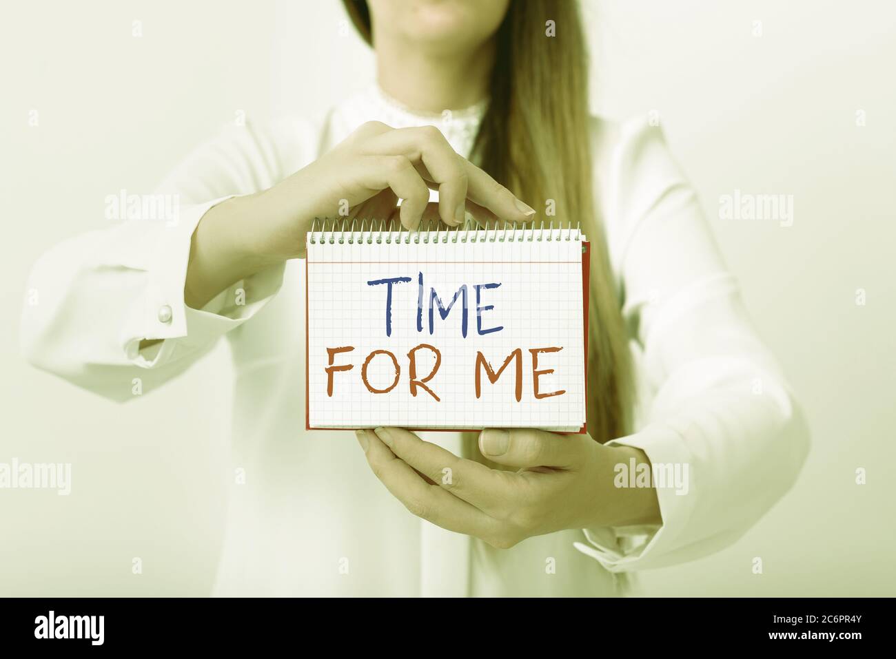 Testo segno che mostra il tempo per me. Testo della foto di affari la pratica di intraprendere l'azione per conservare o migliorare uno s è modello di salute che mostra l'emp differente Foto Stock