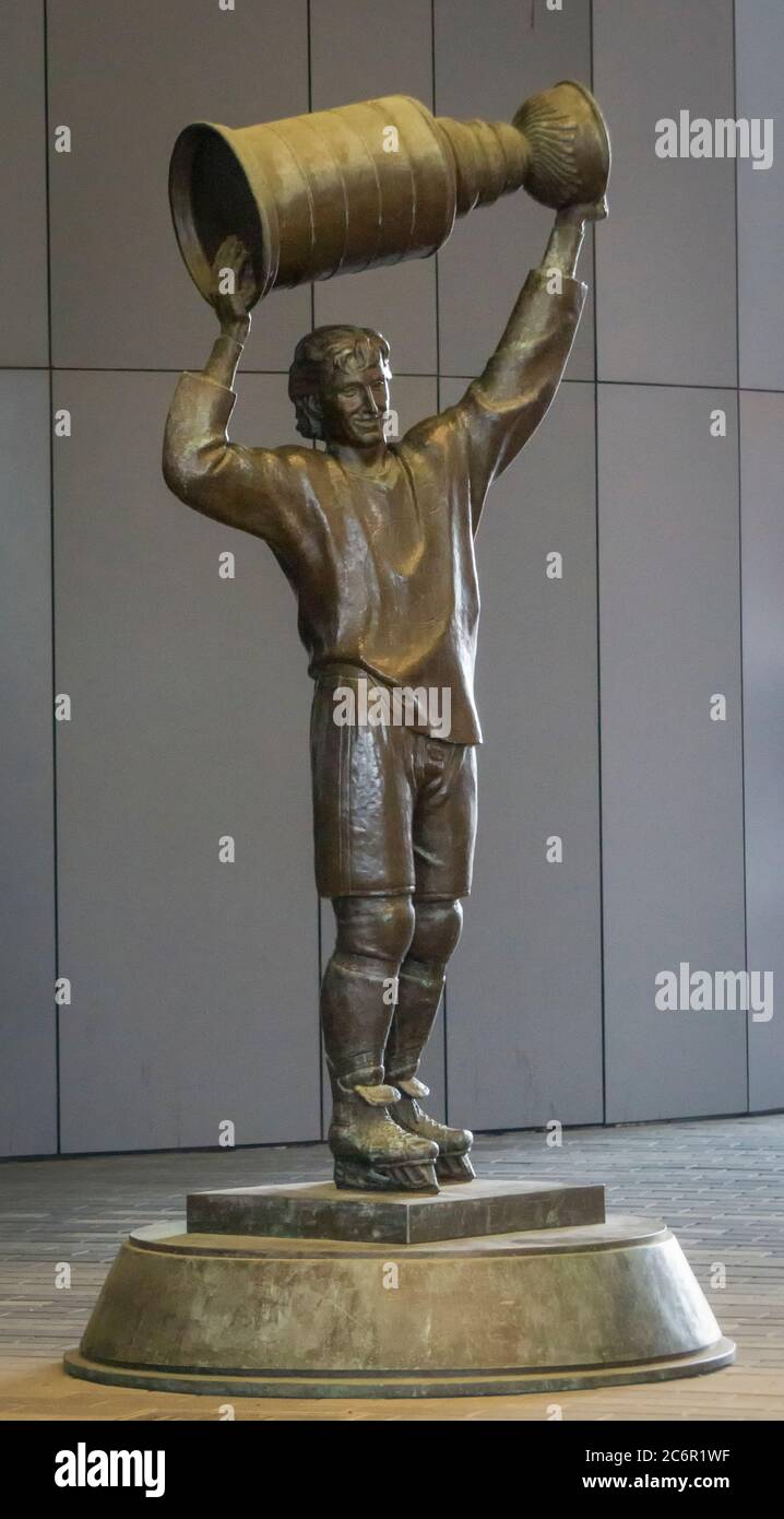 Wayne Gretzky scultura in bronzo Edmonton Alberta Foto Stock