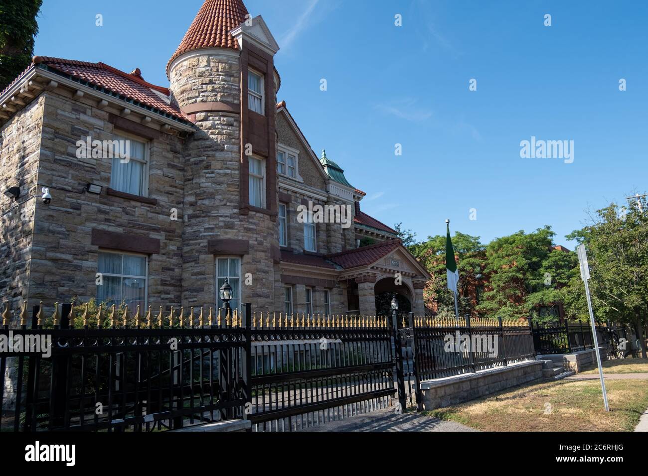 L'Ambasciata d'Algeria in Canada a 500 Wilbrod Street nella capitale canadese di Ottawa, Ontario. Foto Stock