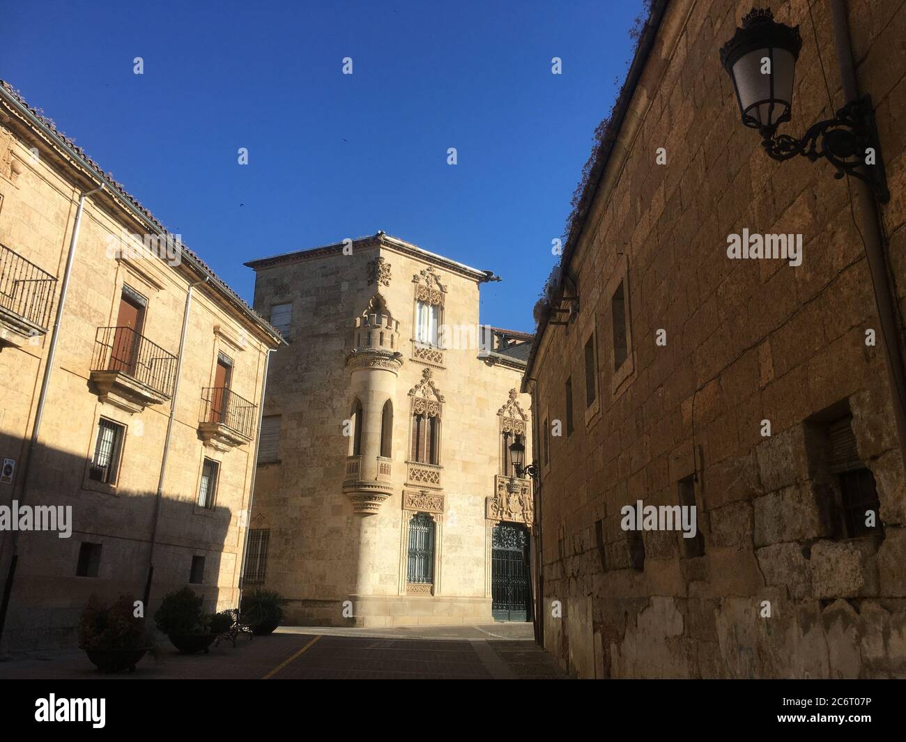 Strade della città Salamanca di Ciudad Rodrigo Foto Stock