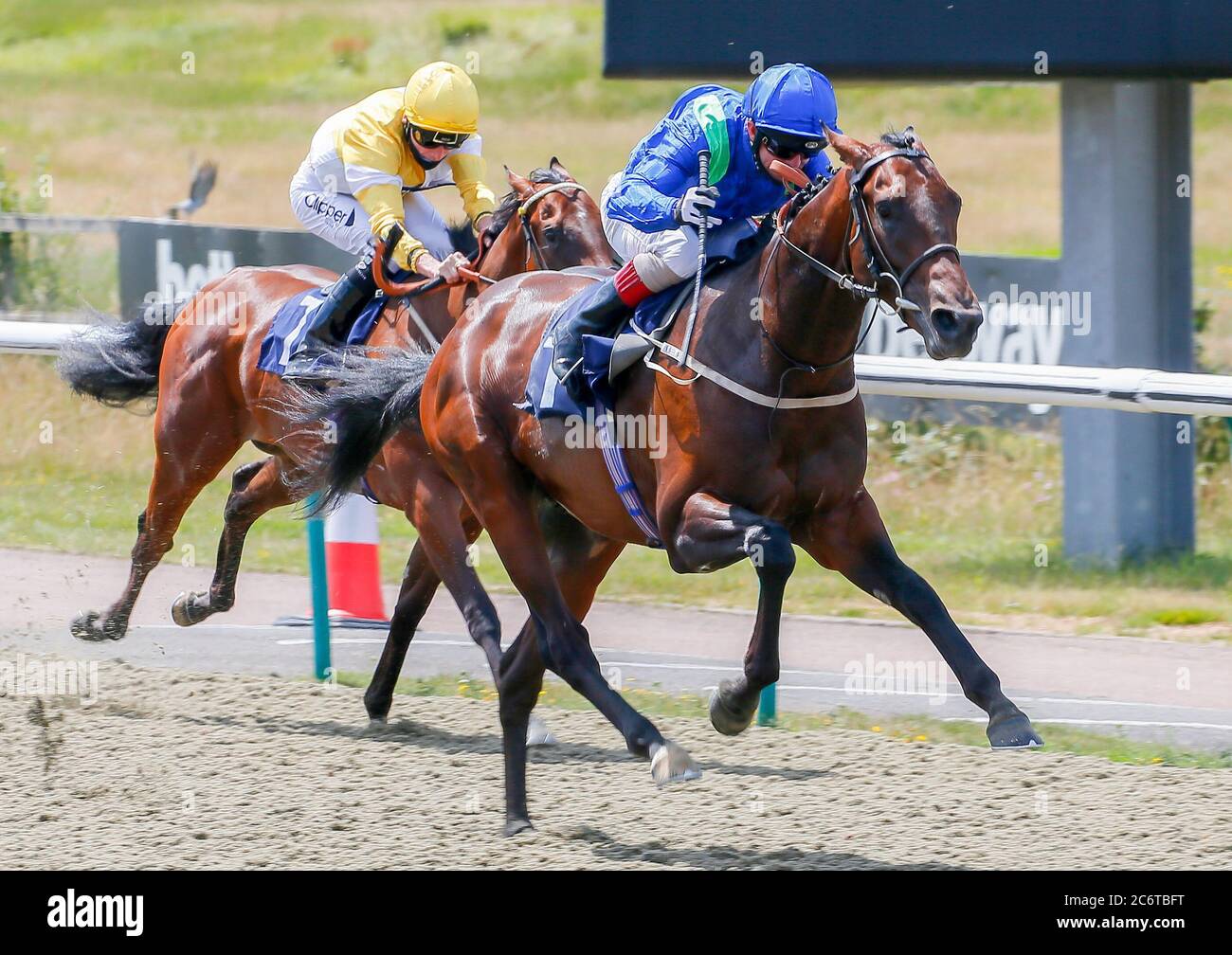 Bowman guidato da Franny Norton vince il Betway British Stallion Stacchs EBF Novice Median Auction Stakes (Plus 10) (Div 1) al Lingfield Park Racecourse. Foto Stock