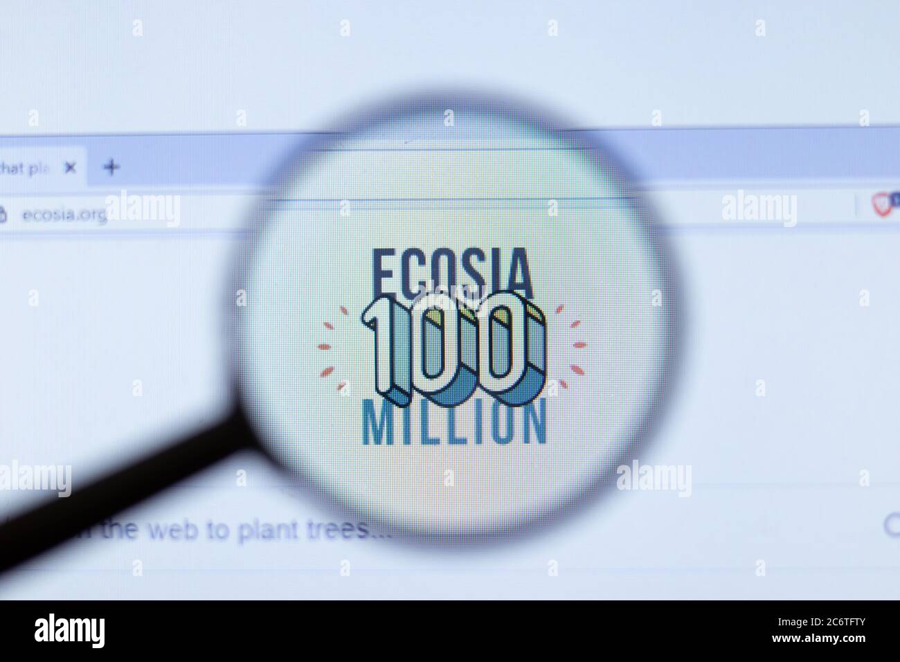 Mosca, Russia - 1 Giugno 2020: Sito web Ecosia con logo , Editoriale illustrativo Foto Stock