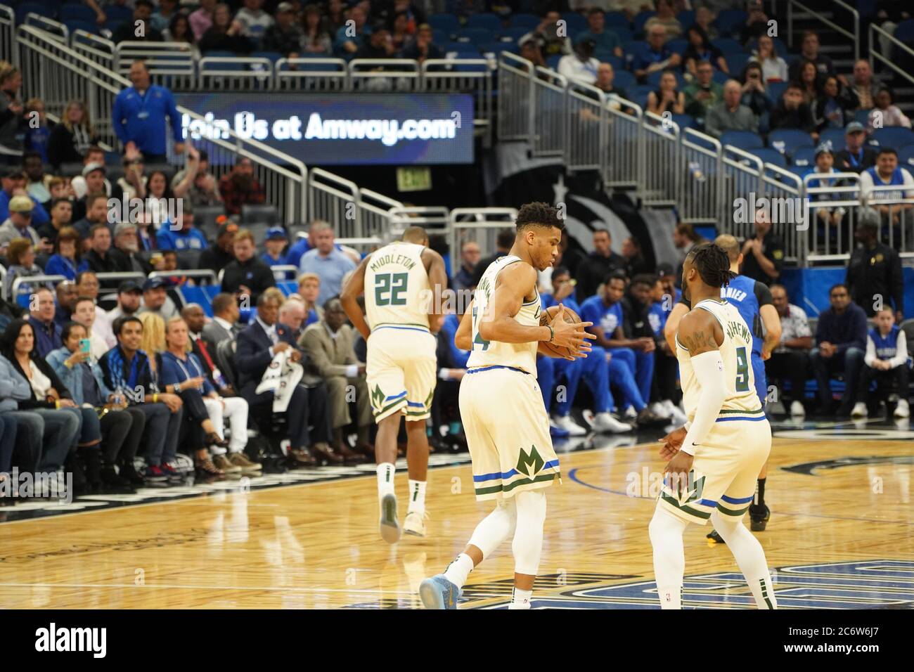 Orlando Magic ospita i Milwaukee Bucks all'Amway di Orlando, Florida, sabato 8 febbraio 2020. Foto: Marty Jean-Louis Foto Stock