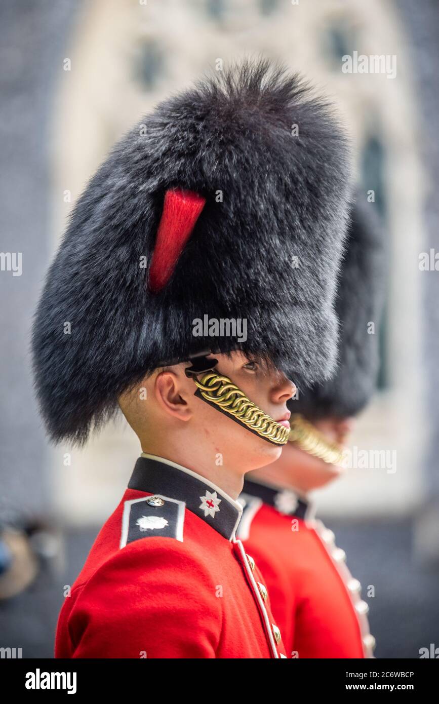 Brighton UK, 10 luglio 2020: Personale militare britannico al funerale di Dame vera Lynn Foto Stock