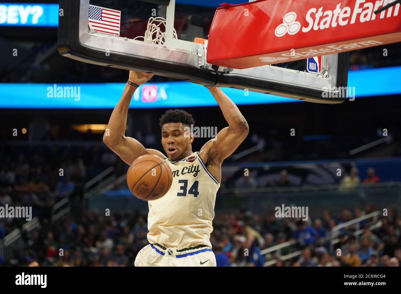 Orlando Magic ospita i Milwaukee Bucks all'Amway di Orlando, Florida, sabato 8 febbraio 2020. Foto: Marty Jean-Louis Foto Stock