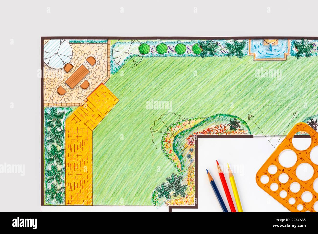 Landcape architetto studente progettazione giardino cortile piano in classe Foto Stock