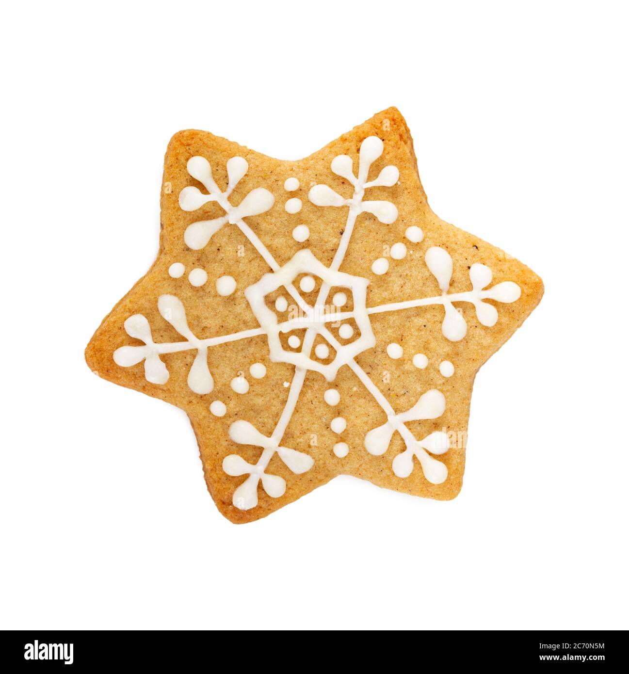 Biscotti natalizi con pan di zenzero a forma di fiocco di neve isolati su sfondo bianco. Vista dall'alto. Foto Stock