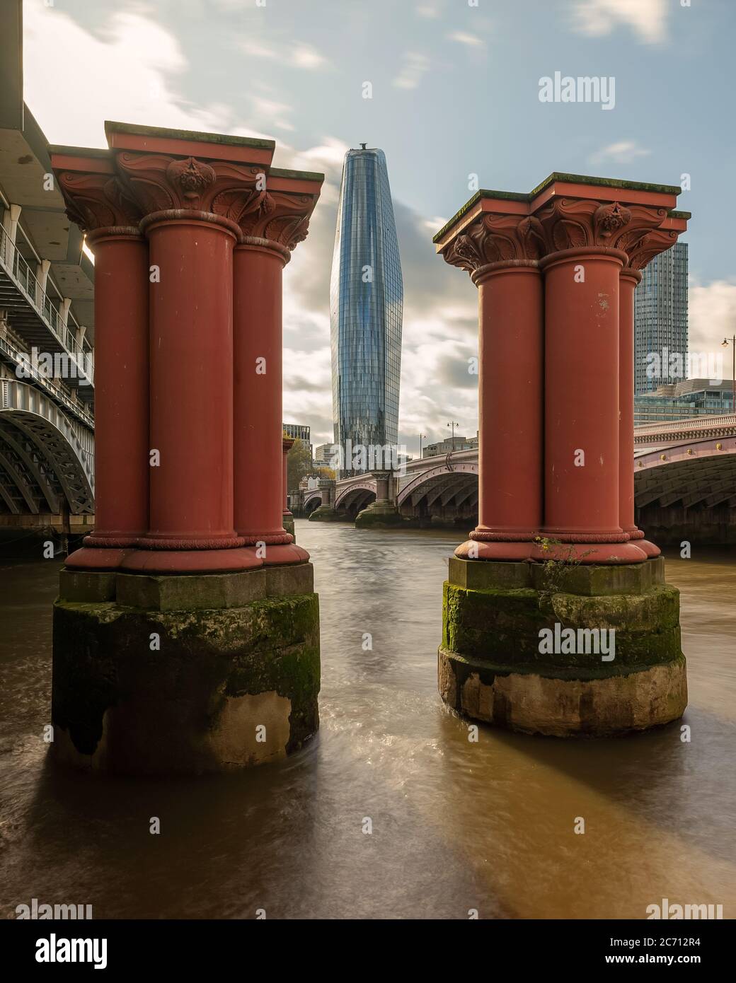 Londra, Regno Unito, un grattacielo Blackfriars. Nome di Arternative come la mummia, il vaso, il boomerang. Foto Stock