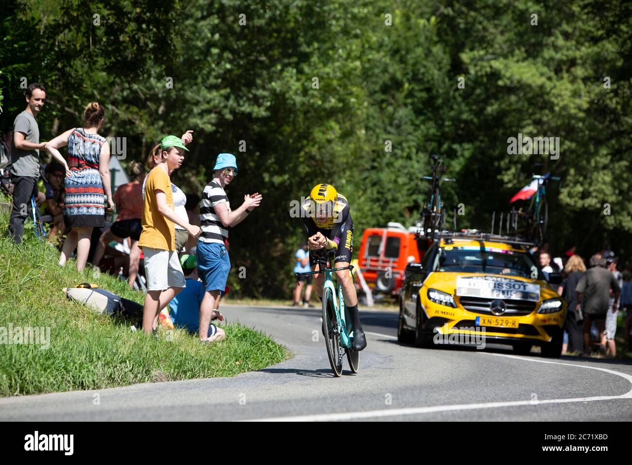 Bossarros, Francia - 19 luglio 2019: Il ciclista belga Laurens De Plus del Team Jumbo-Visma in sella alla tappa 13, prova individuale, del le Tour d Foto Stock