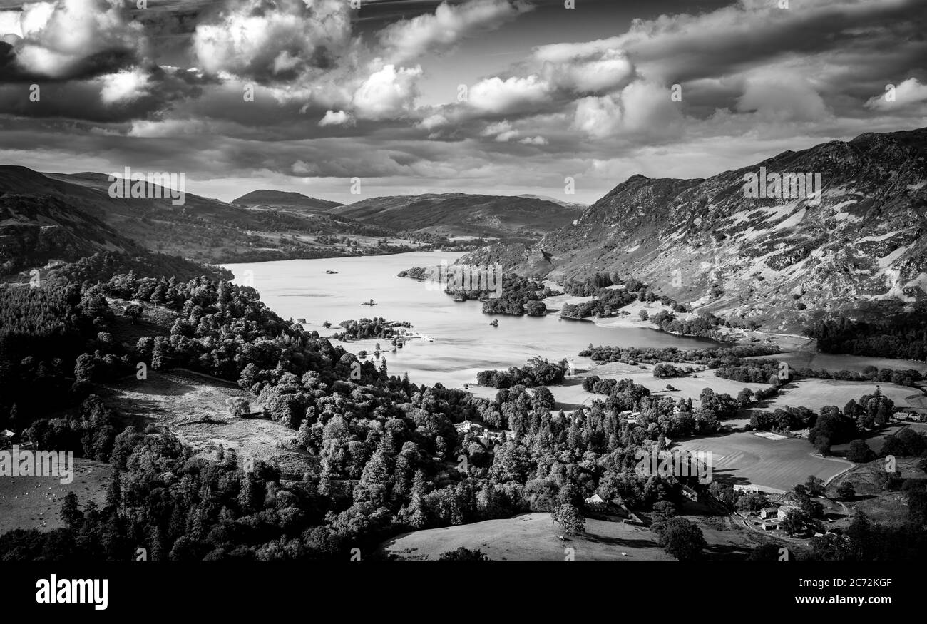 Vista di Ullswater, Lake District, Inghilterra Foto Stock