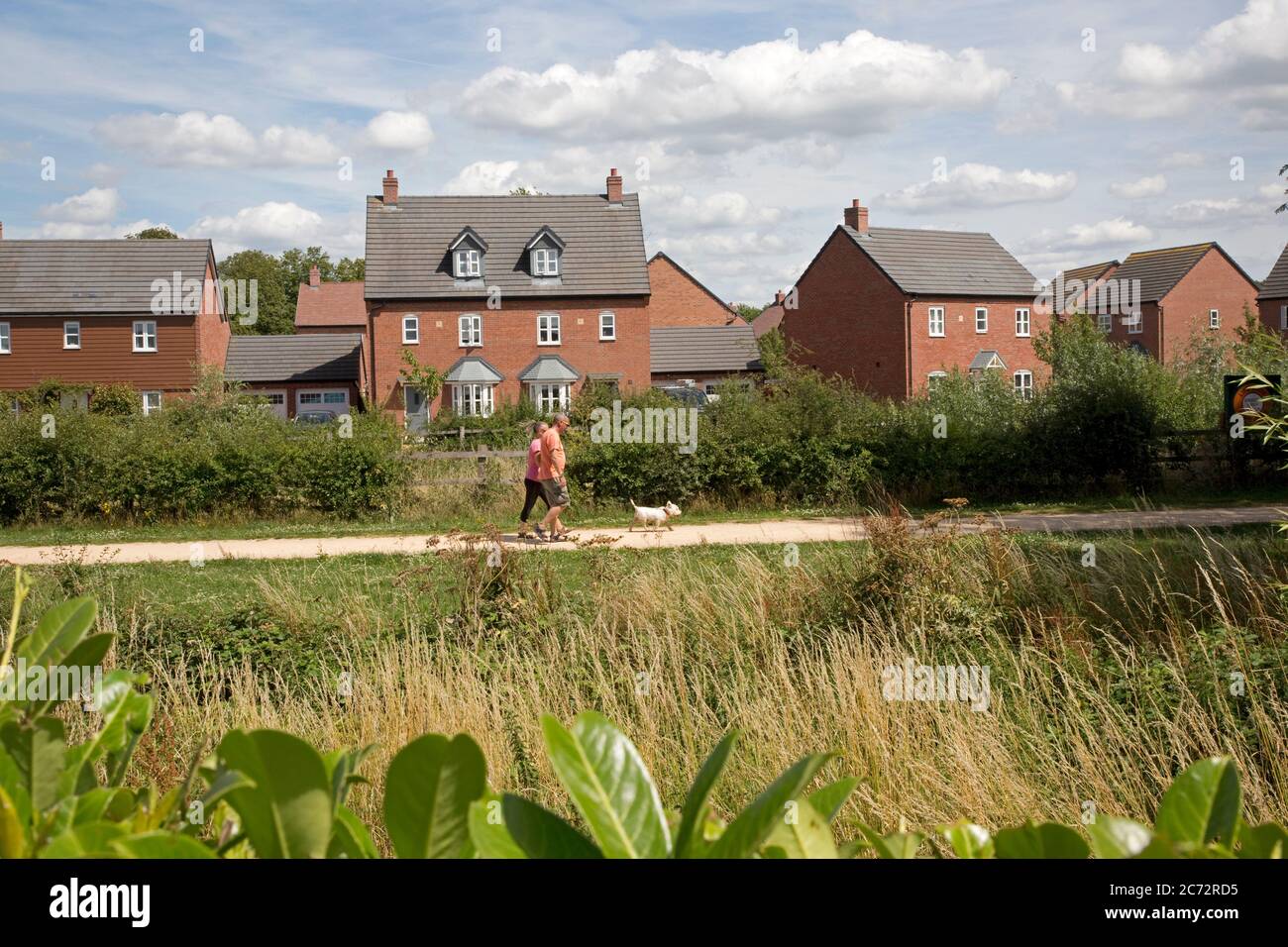 Long Marston Garden Village, proposto lo sviluppo di comunità di 4000 case attraenti e ben progettate di alta qualità sul sito ex brownfield wi Foto Stock