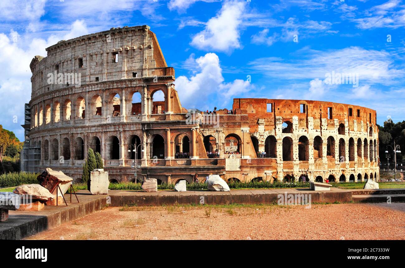 Grande Colosseo o Colosseo - Anfiteatro Flaviano. Monumenti di Roma, Italia Foto Stock