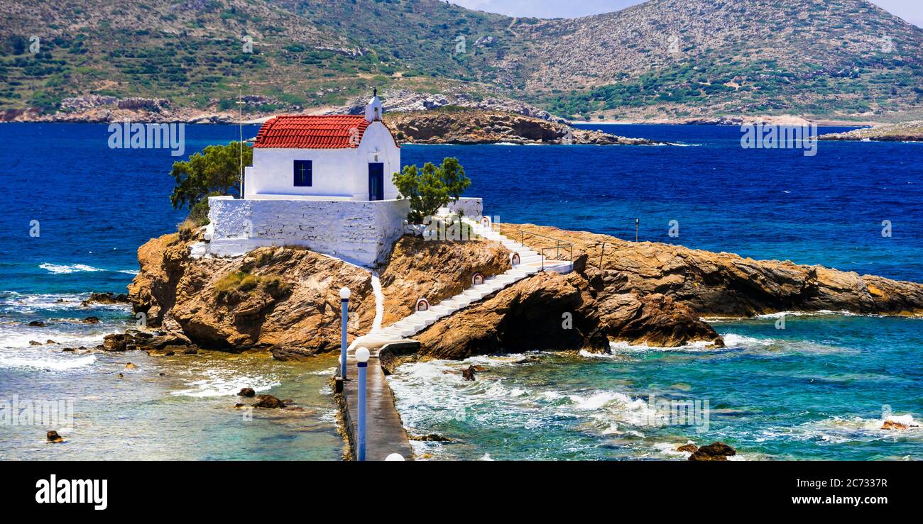 Grecia viaggio. Isola di Leros in Dodecanese - Chiesa di Agios Isidoros. La piccola cappella in mare. Foto Stock Grecia viaggio. Isola di Leros in Dodecanese - Chiesa di Agios Isidoros. La piccola cappella in mare. Foto Stock