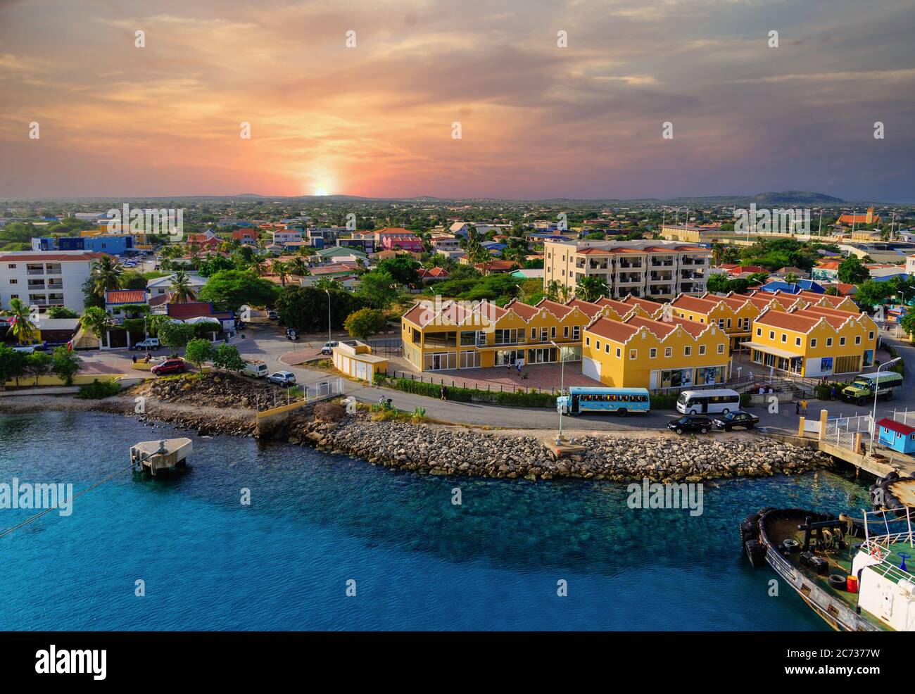 Porto di Bonaire al tramonto Foto Stock
