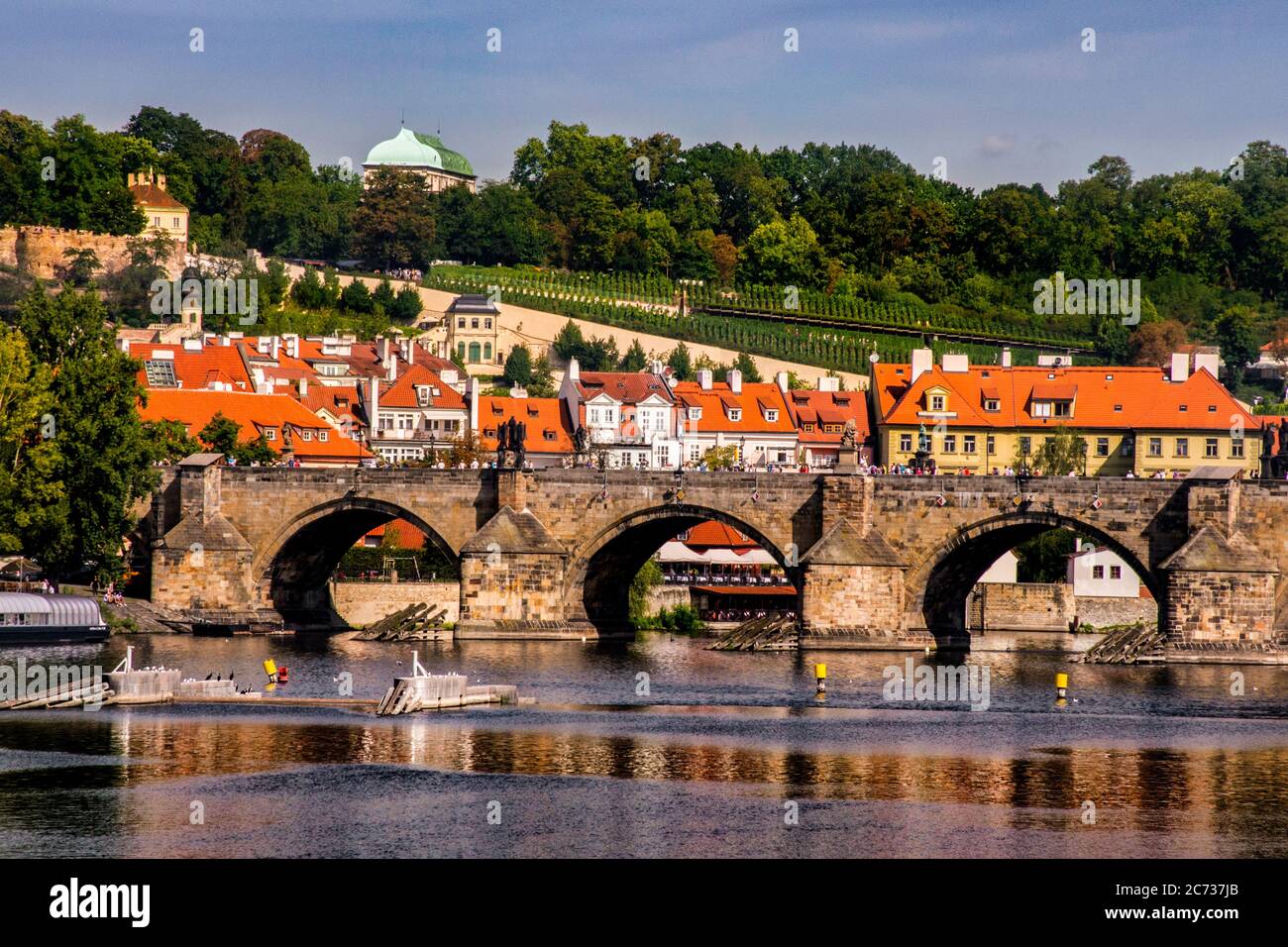 Ponte Carlo Sul Fiume Moldava Nella Città Di Praga Repubblica Ceca Foto Stock
