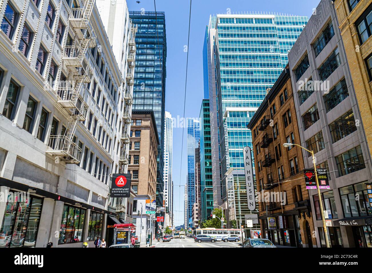 San Francisco California,Mission Street,Downtown,Street scene,immobiliare commerciale,grattacieli grattacieli costruire edifici lunghezza,perspe Foto Stock
